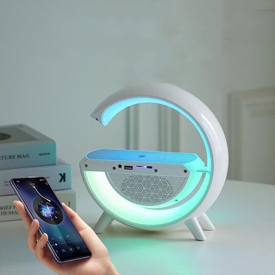 10W ασύρματη ενέργεια φόρτισης ασύρματος Bluetooth ομιλητής λευκό πλαστικό ασύρματο